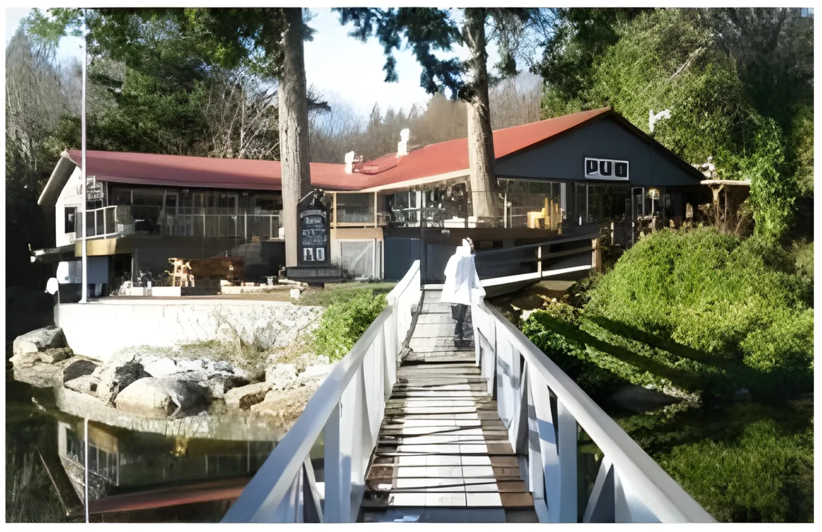 Garden Bay Pub, Sunshine Coast, BC